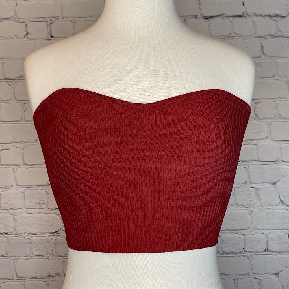 Le Lis Sweetheart Bandeau Top